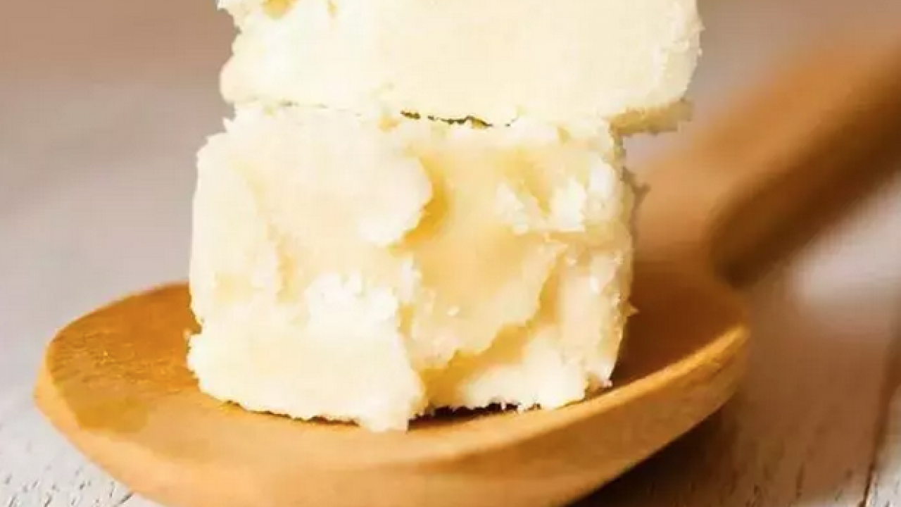 Foto - Egzama, sedef ve kaşıntının kökünü kazıyor! O mucize: Tek gecede 10 yaş birden gençleştiriyor, cildi kolajene doyuruyor!