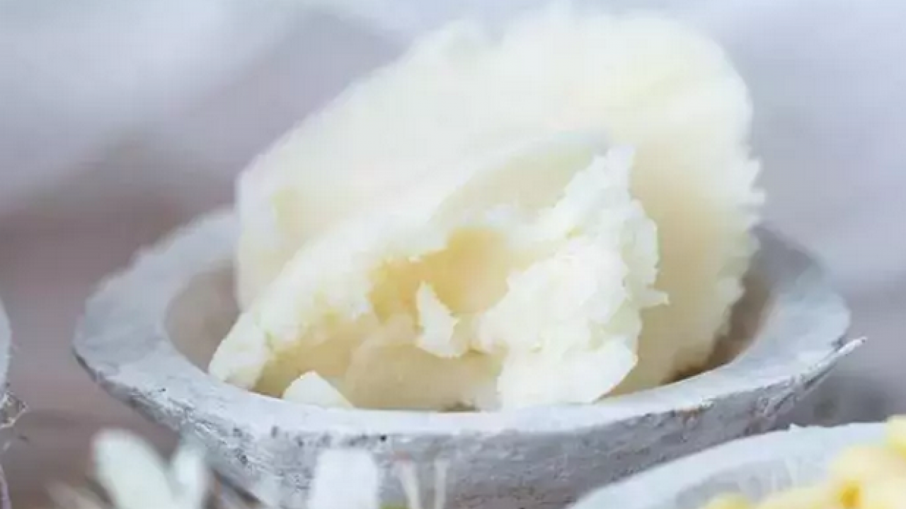 Foto - Egzama, sedef ve kaşıntının kökünü kazıyor! O mucize: Tek gecede 10 yaş birden gençleştiriyor, cildi kolajene doyuruyor!