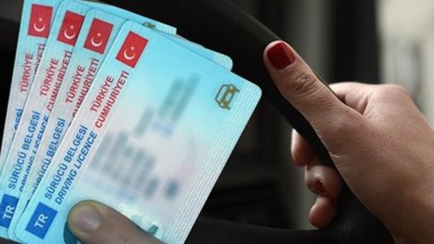 Ehliyetlerle ilgili şok gelişme! Herkesi ilgilendiriyor! Duyan, kulaklarına inanamadı