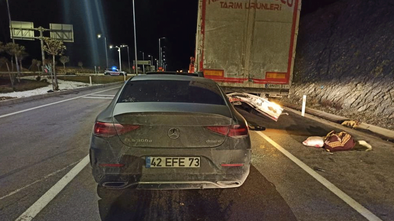 Foto - Ehliyetsiz ve alkollü! Lüks araçla dehşet saçtı