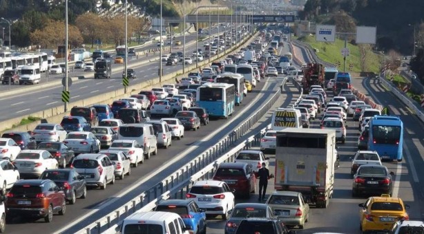 Foto - Ehliyette üst sınırda değişikliğe gidildi: Artık araç kullanamayacaklar