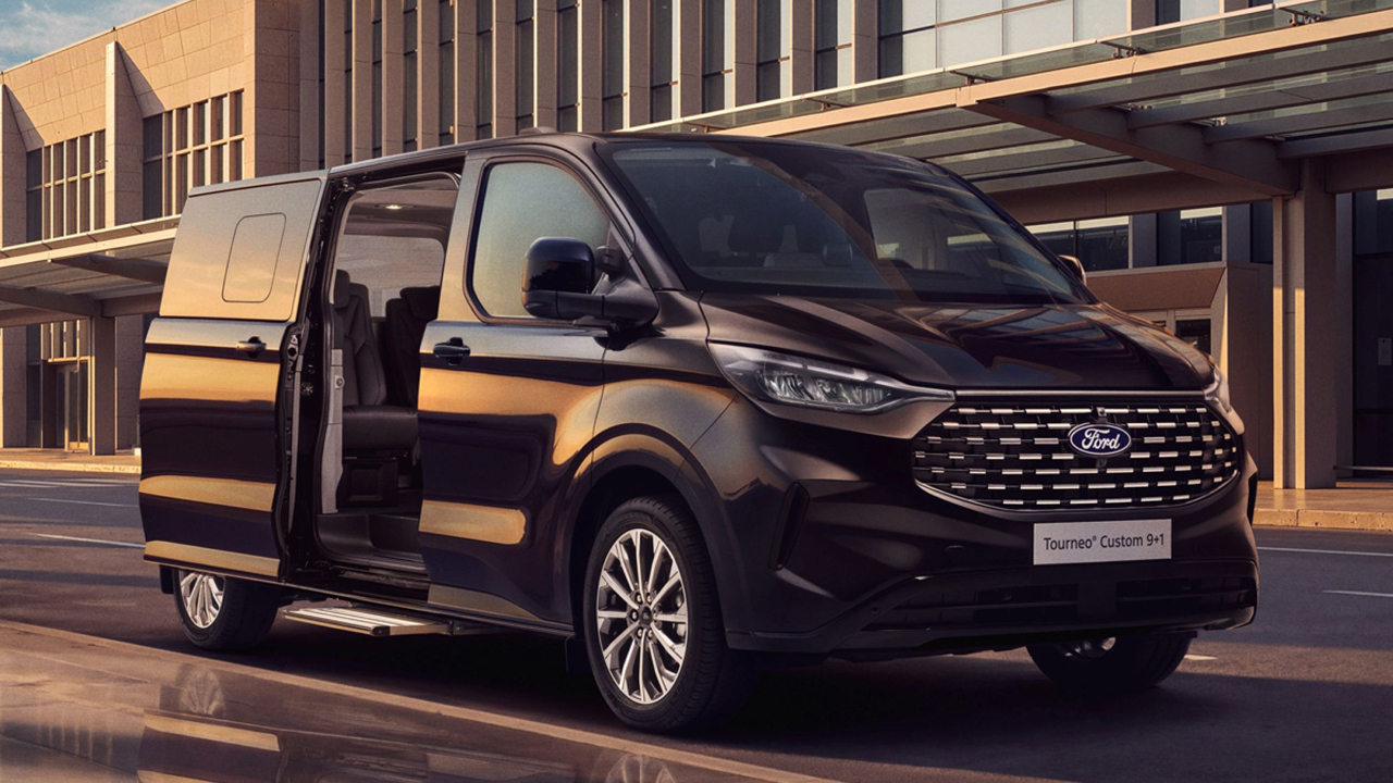 Ek dönüşüme gerek yok! Ford’un yeni Tourneo 9+1’i satışa çıkıyor!