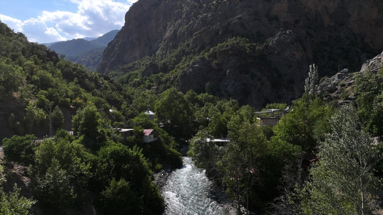 Ekecek toprakları yok! Tarımın yerini mecburiyetten turizm aldı