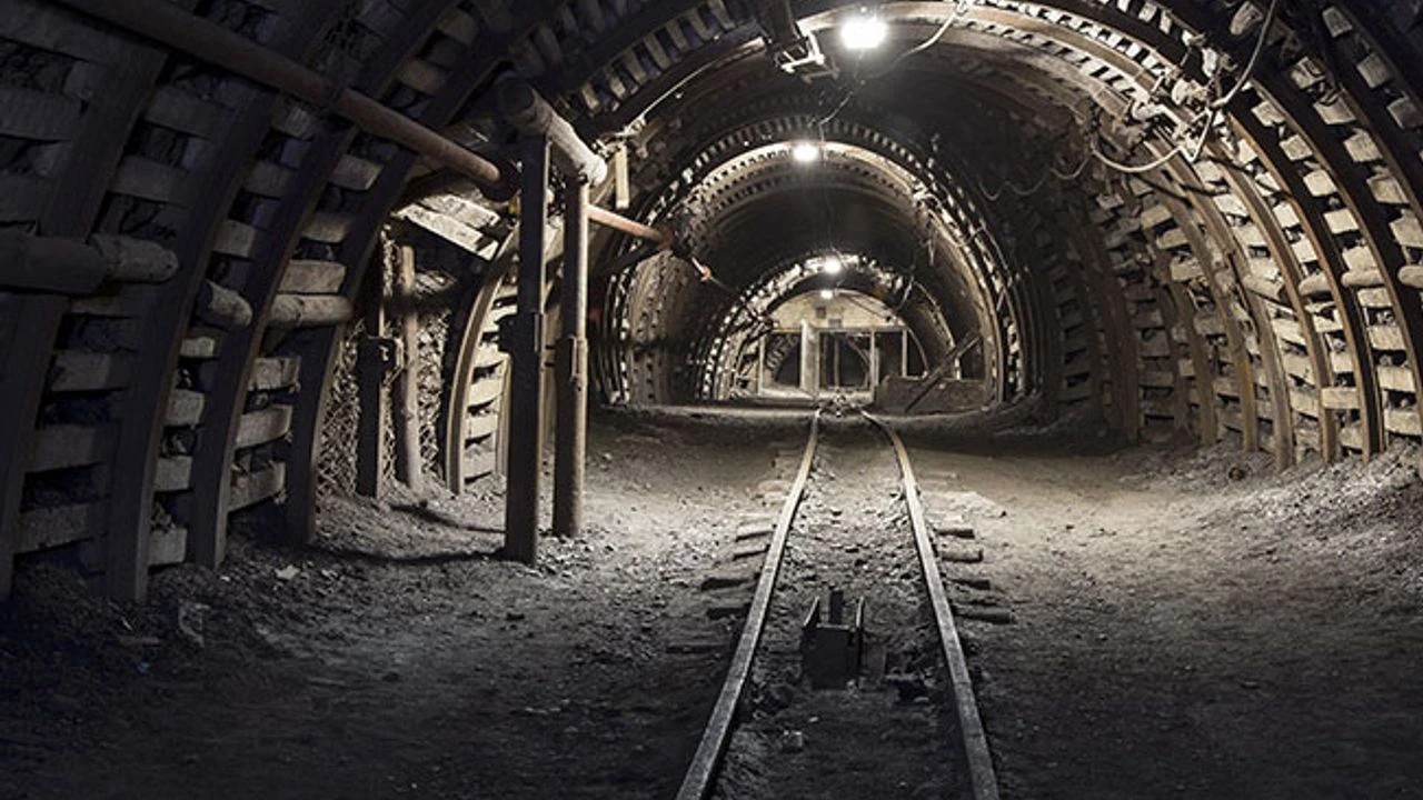 Ekipler alarma geçti! Türkiye’nin kömür fışkıran bölgesinde 6 kömür ocağı imha edildi 