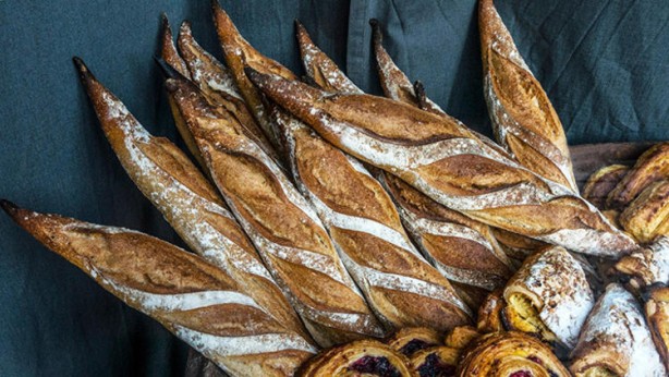 Sebebini duyunca çok şaşıracaksınız! Bu ekmeği yapmanın bir kuralı var