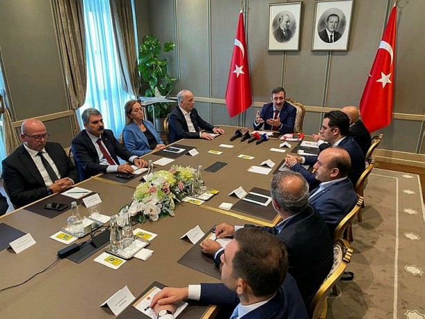 Foto - Ekonomide çifte zirve! Hazine’de ‘yatırım’ Beştepe’de ‘OVP’ zirvesi