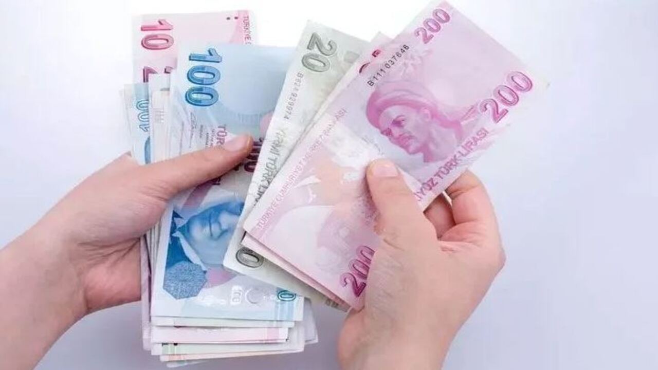 Foto - Ekonomistler, memur ve emekliye temmuz ayında ne kadar zam yapılacağını açıkladı! Oranları 'hayırlı olsun' diyerek duyurdular