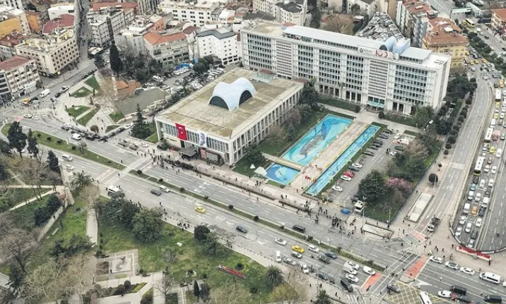 Foto - Ekrem 6 yılda İBB’yi batırdı! Yapılan borcun karşılığı bulunamadı