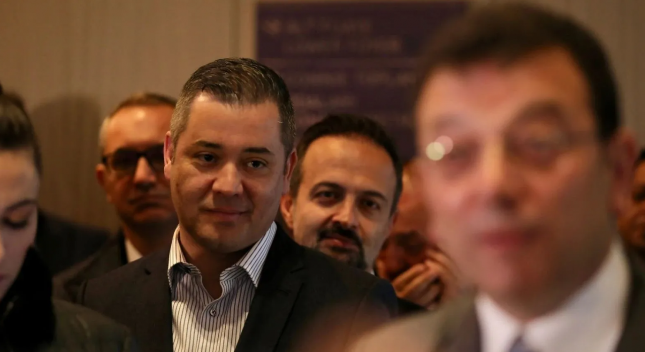 Foto - Ekrem 6 yılda İBB’yi batırdı! Yapılan borcun karşılığı bulunamadı
