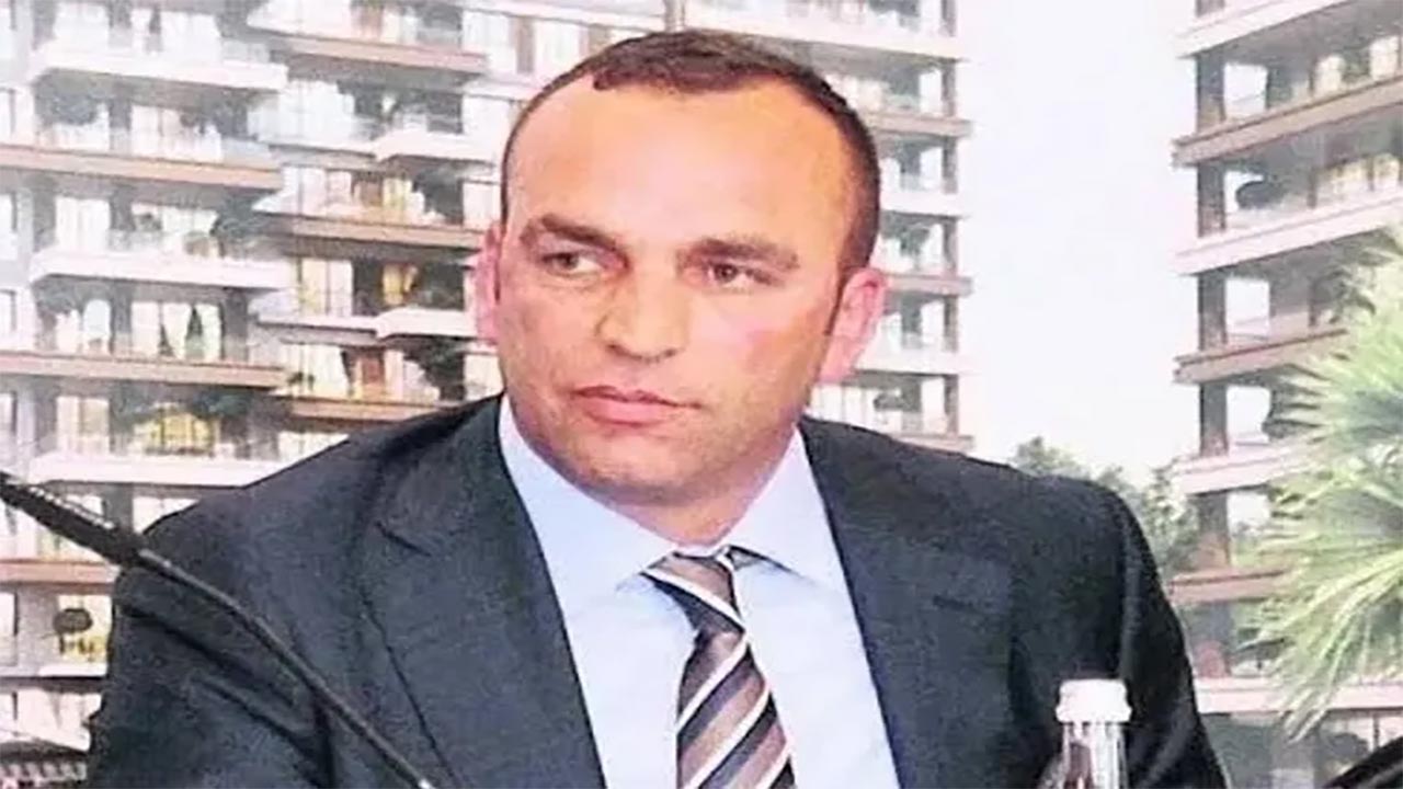 Foto - Ekrem İmamoğlu suç gelirlerini onun üzerinden aklamış! Oğlunu da kirli çarka dahil etti