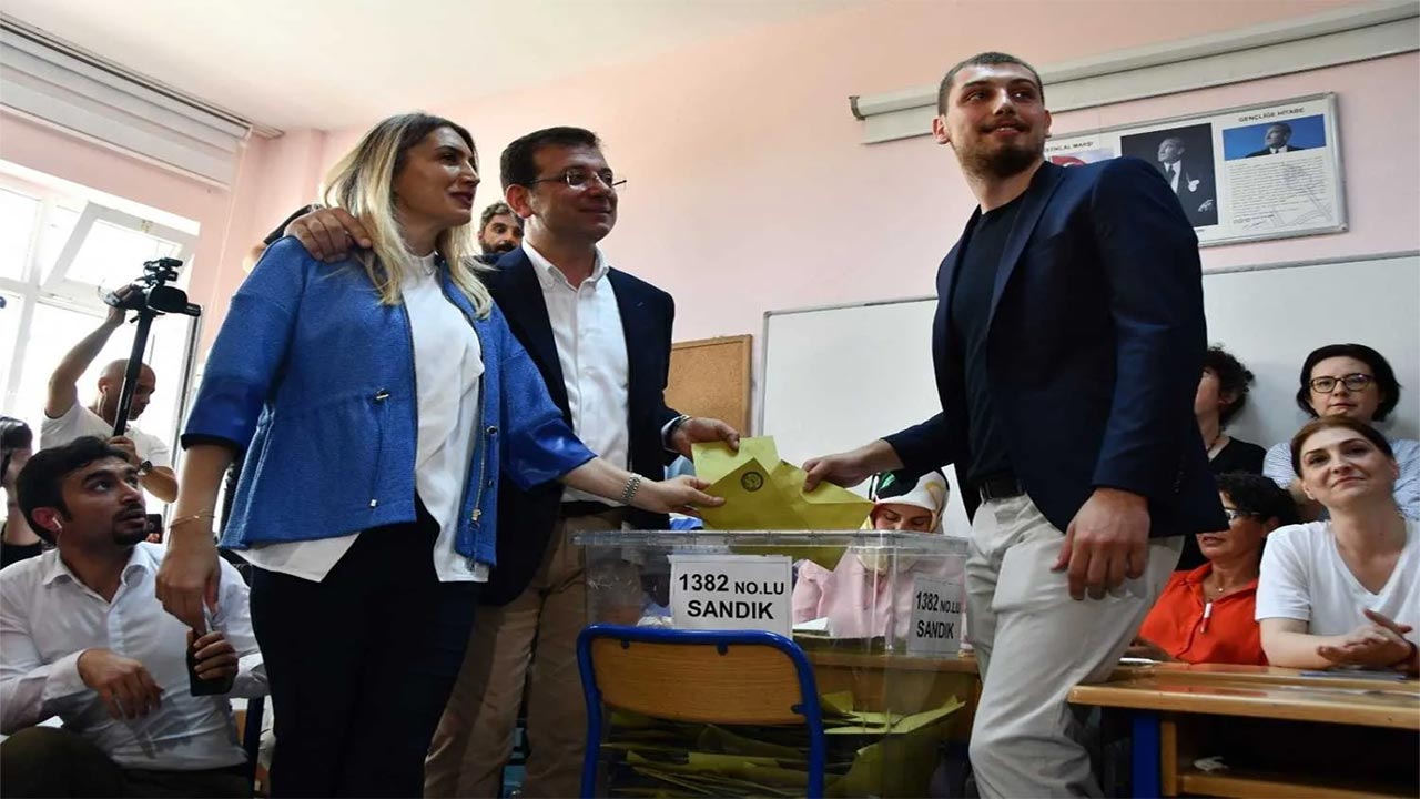 Foto - Ekrem İmamoğlu suç gelirlerini onun üzerinden aklamış! Oğlunu da kirli çarka dahil etti