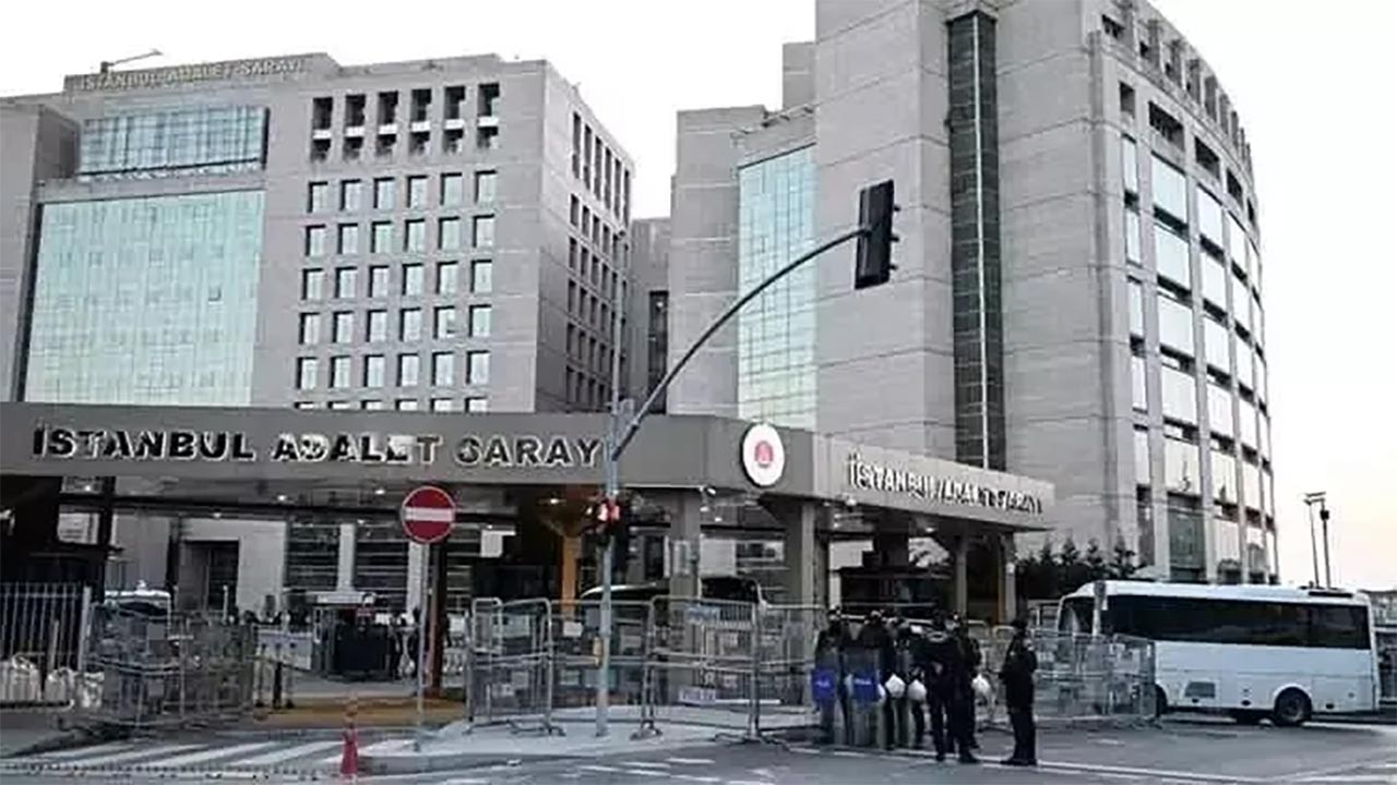 Foto - Ekrem İmamoğlu suç gelirlerini onun üzerinden aklamış! Oğlunu da kirli çarka dahil etti