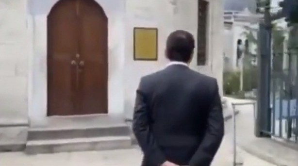 Foto - Ekrem İmamoğlu'na tepki yağıyor! 'Sandukaya tekmeyi atıp...'