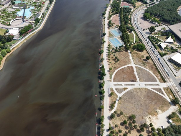 Foto - Ekrem İmamoğlu'ndan İstanbul'a çok büyük hizmet! Haliç'i b.ka buladı