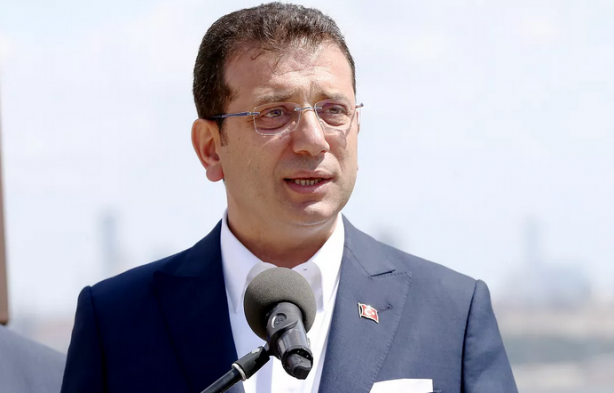 Foto - Ekrem İmamoğlu'ndan Şenol Güneş'e 'siyasi' tavır! Türkiye bu olayı konuşuyor! Trabzonlular 'kıyamet alameti' diyerek duyurdu