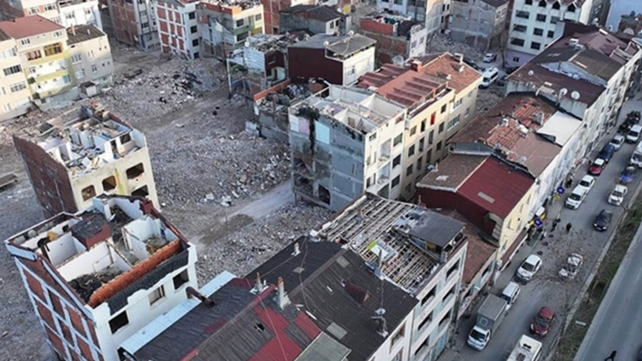 Foto - Ekrem İmamoğlu'nu seçtiler ortada kaldılar! Kentsel dönüşüm rezaletinde yeni perde
