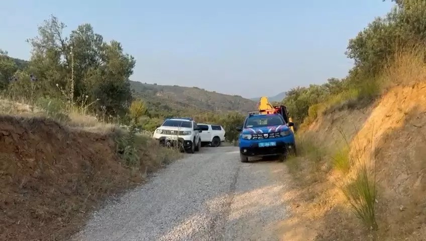 Foto - Ekrem İmamoğlu’nun babasına ait arazide Jandarmadan dikkat çeken arama! 