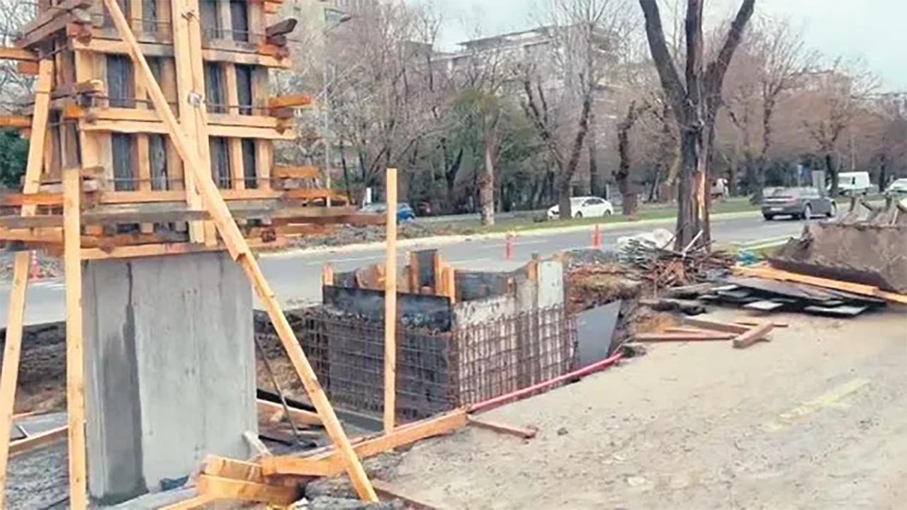 Foto - Ekrem'den 30 milyonluk skandal! CHP'li İBB'nin projesi yerle bir