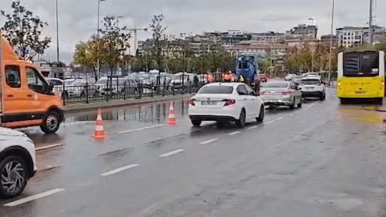 Foto - Ekrem’den sonra Nuri'de halkı bezdirdi: Yağmurda İstanbul yine allak bullak