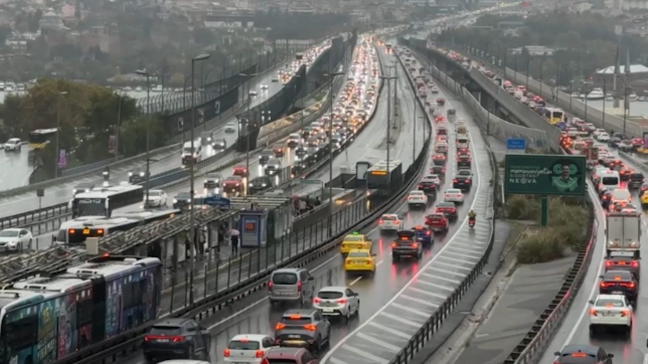 Foto - Ekrem’den sonra Nuri'de halkı bezdirdi: Yağmurda İstanbul yine allak bullak