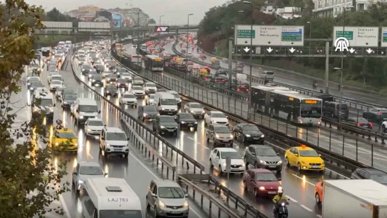 Foto - Ekrem’den sonra Nuri'de halkı bezdirdi: Yağmurda İstanbul yine allak bullak