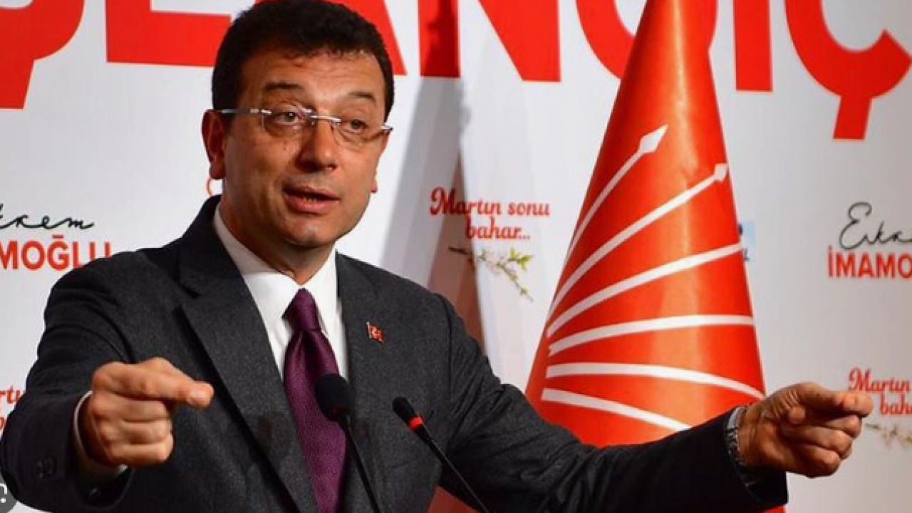 Foto - Ekrem'e beklemediği yerden sordular! Kaçamak cevap verdi