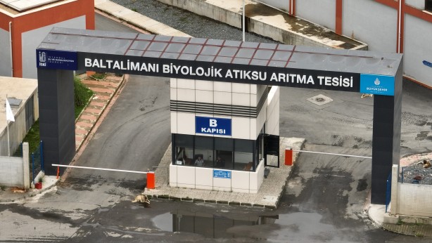 Foto - Ekrem’in İstanbul’a armağanı! Boğaz'da lağım suyu geri döndü
