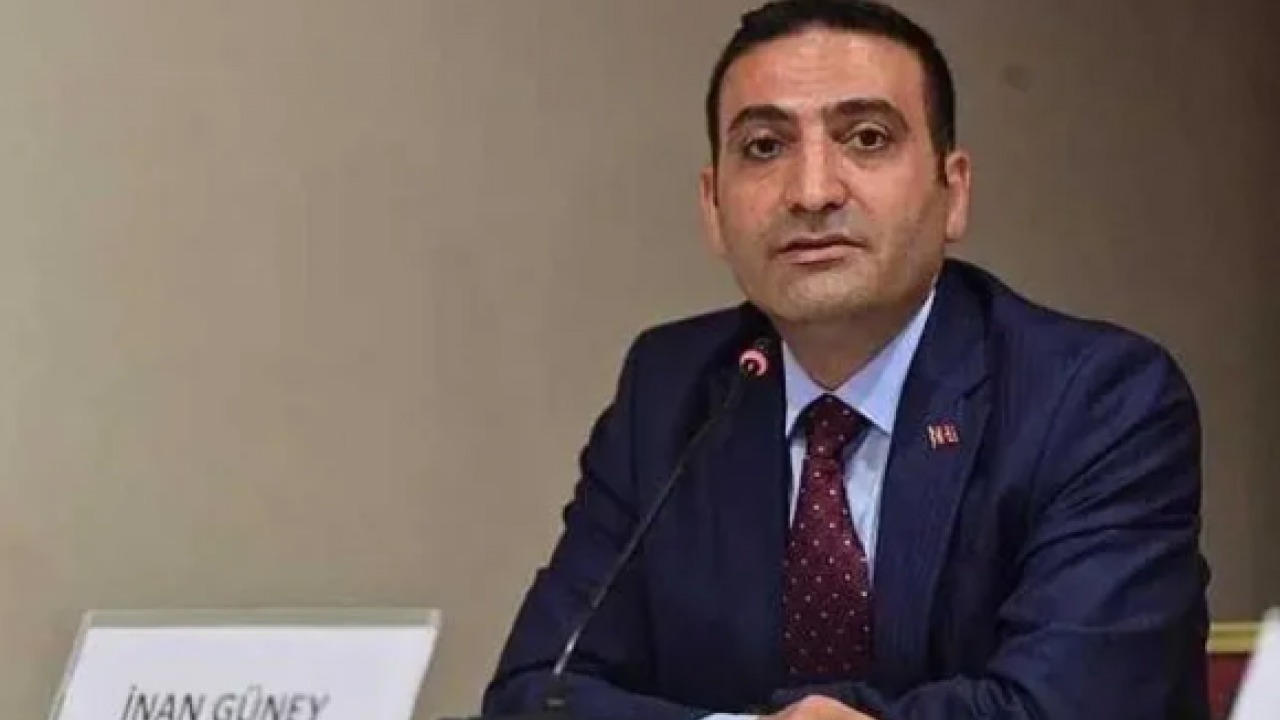 Foto - Ekrem’in trol ordusu gözaltında! Yalan haberlerin hesabı soruluyor