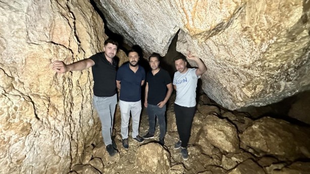 Foto - Eksi 10 derece! Yukarısı yanarken aşağıda 5 dakika durulamıyor