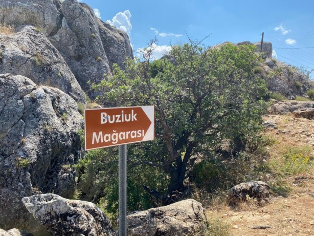 Foto - Eksi 10 derece! Yukarısı yanarken aşağıda 5 dakika durulamıyor