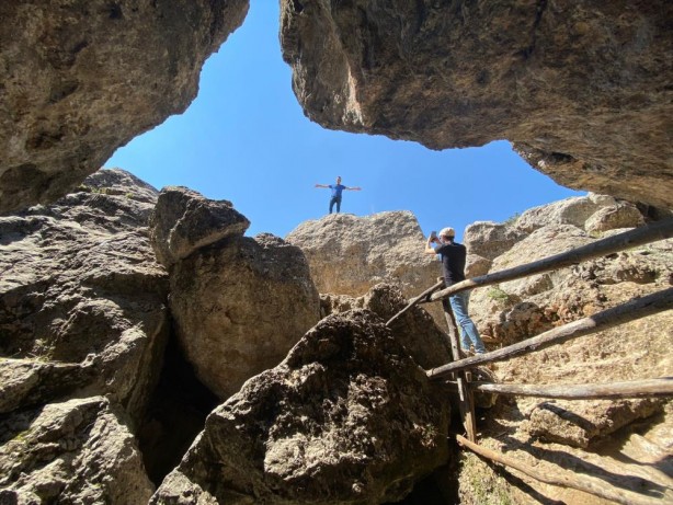 Eksi 10 derece! Yukarısı yanarken aşağıda 5 dakika durulamıyor