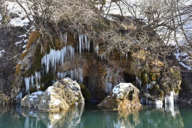 Foto - Eksi 17 derece olunca şelaleler bile buz tuttu