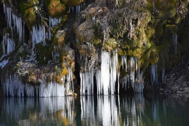 Foto - Eksi 17 derece olunca şelaleler bile buz tuttu