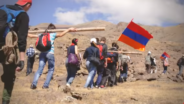 Foto - Ekşi bile şaşırmış! Dünyaca tanınan Türkiye düşmanı rezil grubun akordu bozuldu