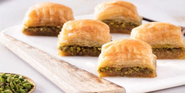 Foto - El açması baklava tarifi | Kolay pratik yapılışı ile baklavanın püf noktaları