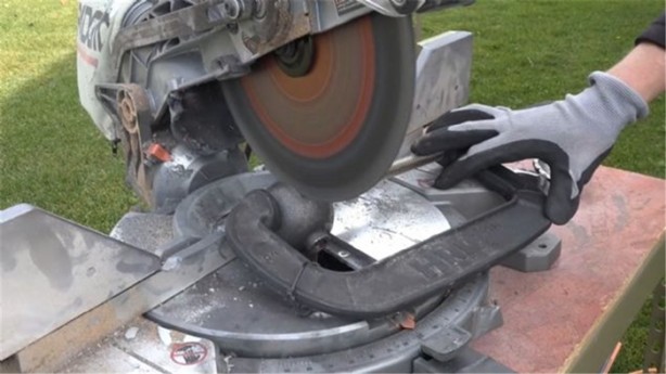 Foto - El bombasının içini açtılar!