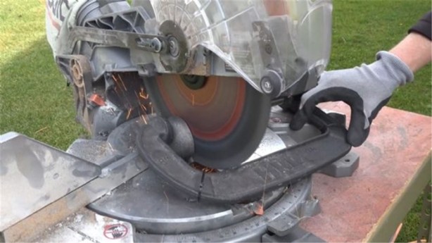 Foto - El bombasının içini açtılar!