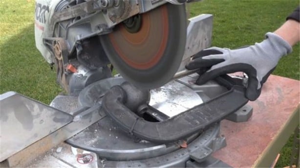 Foto - El bombasının içini açtılar!