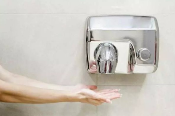 Foto - El kurutma makinelerindeki gizli tehlike: Resmen ölüm saçıyor!