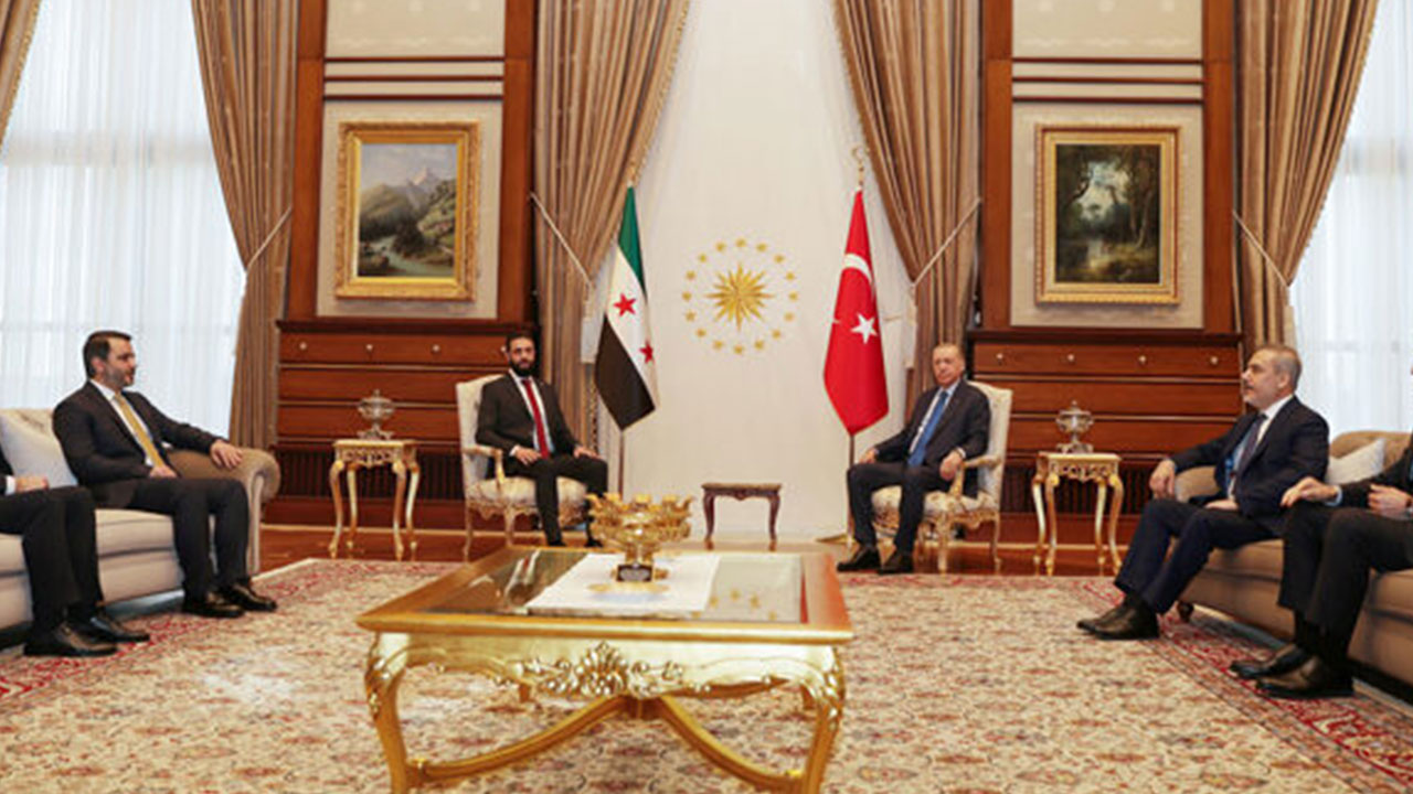 Foto - El Şara'nın Türkiye ziyareti dünyayı salladı! Katarlıların attığı manşet gündem oldu