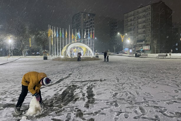 Foto - Elazığ'da kar yağışı etkili oldu
