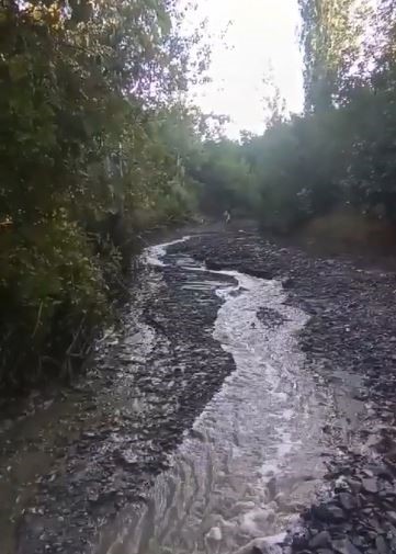 Foto - Elazığ’da sağanak yağış köy yollarını tahrip etti