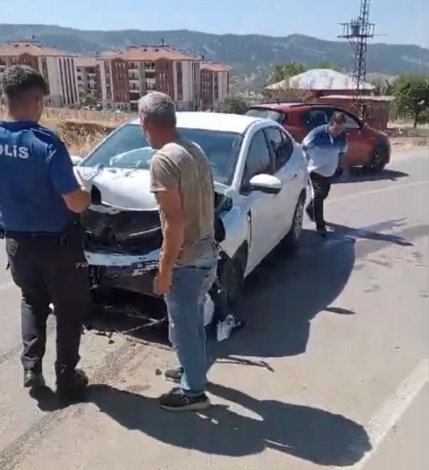 Foto - Elazığ’da trafik kazası