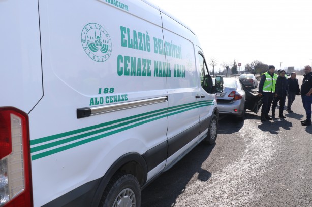 Foto - Elazığ'daki feci kaza! Ölü sayısı yükseldi