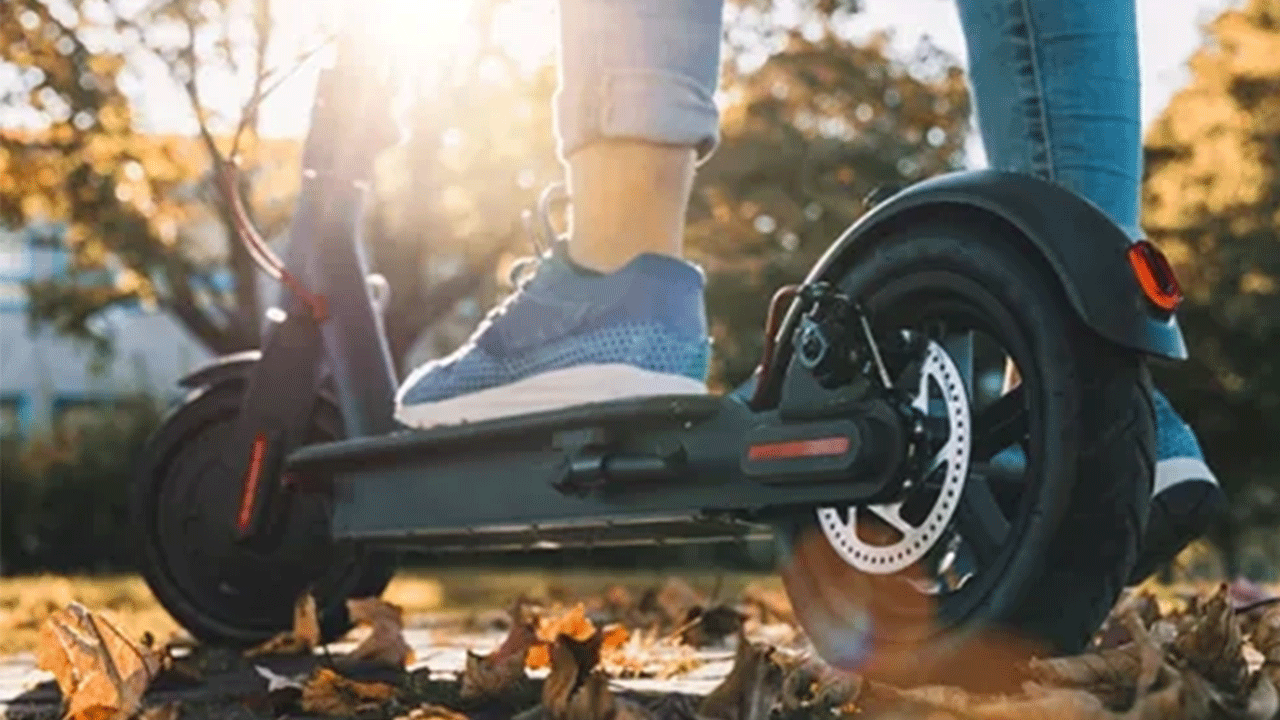 Foto - Elektrikli skooter kullananlar dikkat: Artık zorunlu olacak!