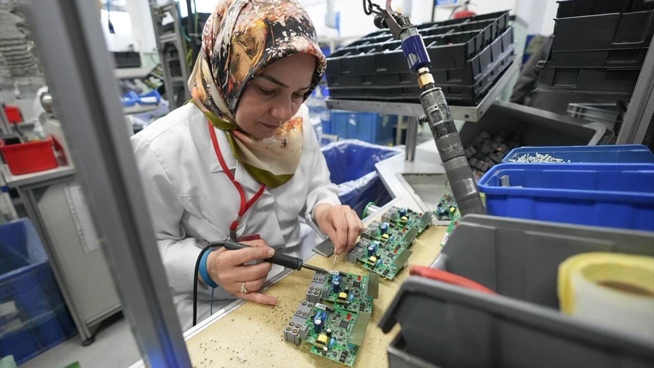 Foto - Elektrik sayaçlarında yeni dönem! Cep telefonundan bile takip edilebilecek
