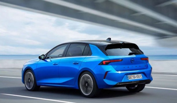 Foto - Elektriklenen Opel Astra satışa çıktı! İşte fiyatı ve özellikleri