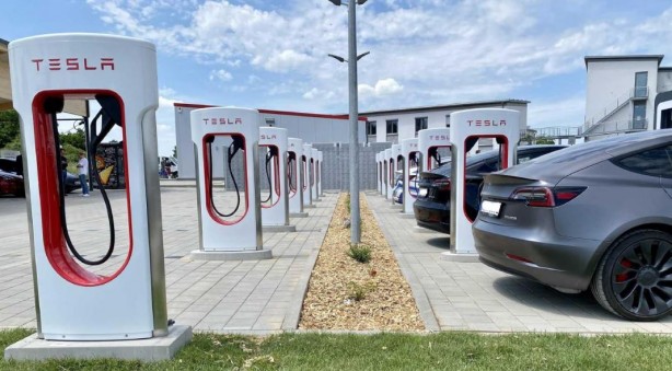 Foto - Elektrikli arabalarda neden güneş paneli yok? İşte cevabı