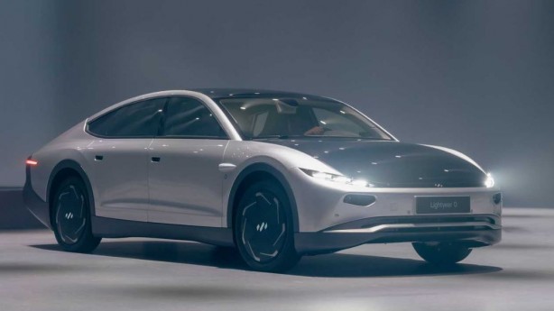 Foto - Elektrikli arabalarda neden güneş paneli yok? İşte cevabı