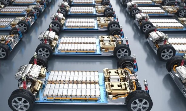 Foto - Elektrikli araç bataryalarındaki yanma sorununa çözüm ürettiler